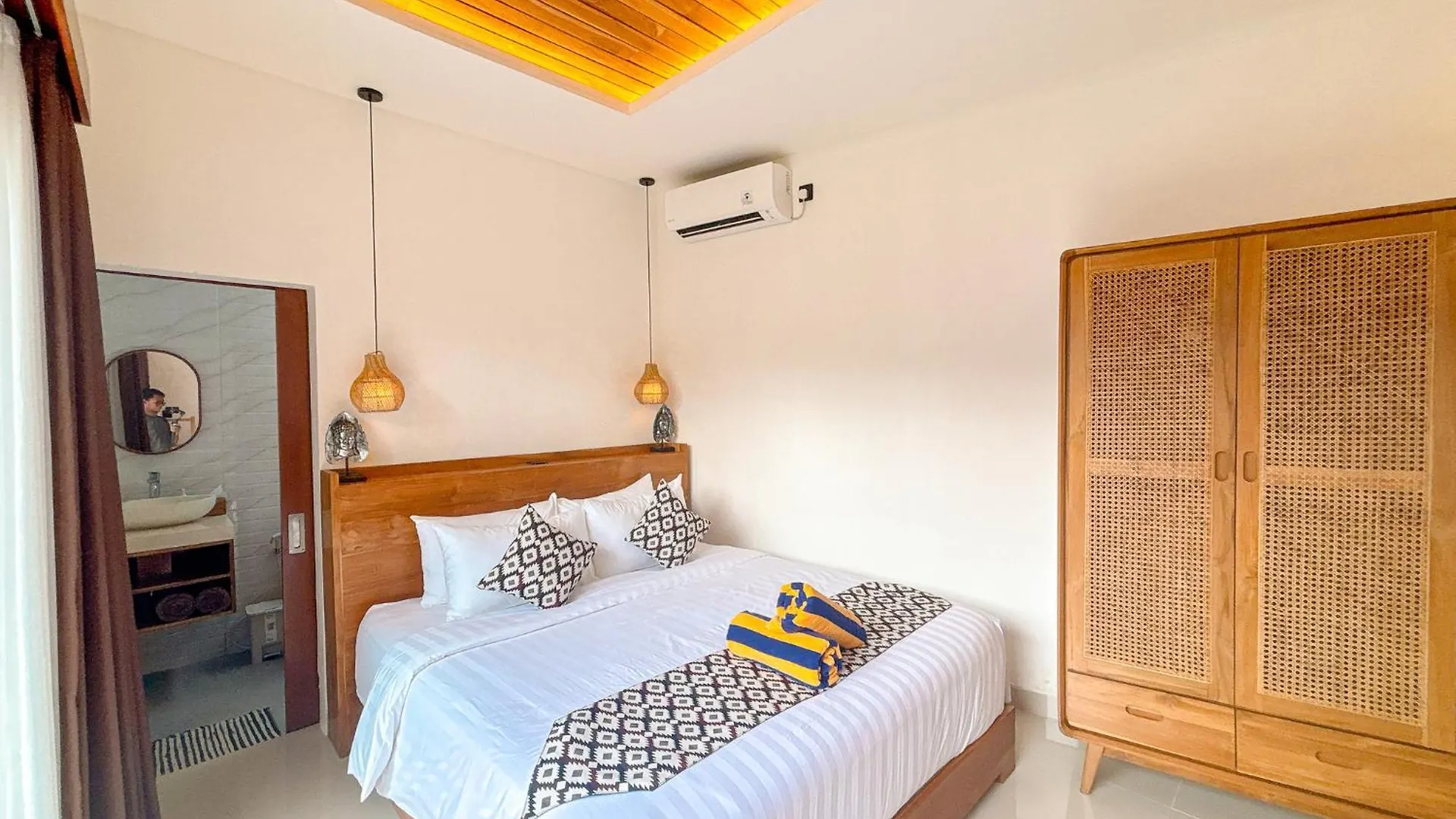 The Abian Villa Seminyak  세미냑